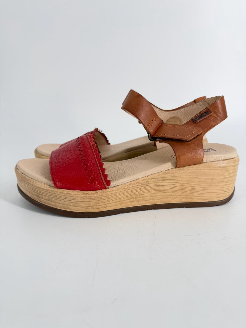 PIKOLINOS Size 39 Red & Brown Leather Platforms