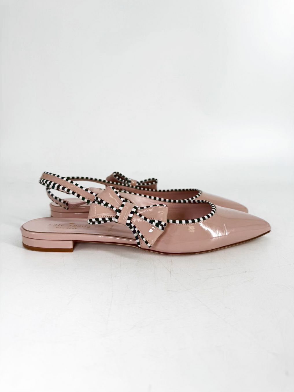 KATE SPADE Women's Size 7.5 Cream & Black Bow Detail Flats