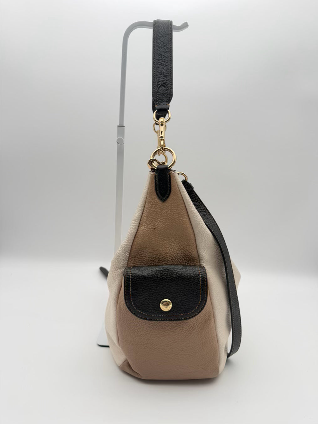 COACH Cream & Black Leather Purse
