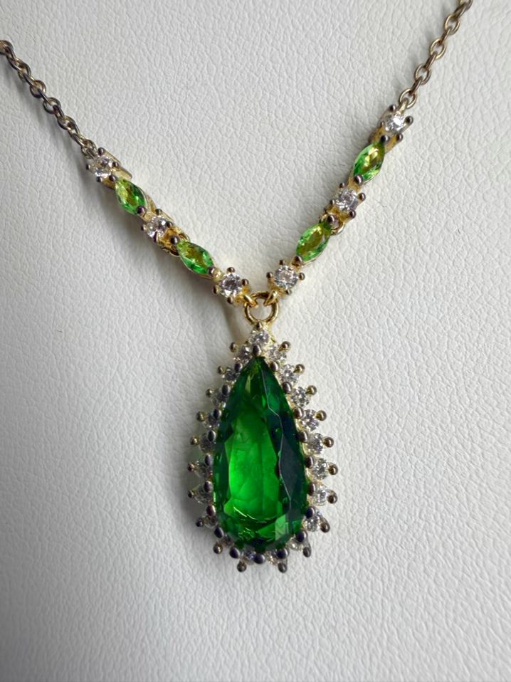 STAUER STERLING SILVER Green Helenite Tear Drop Necklace & Ring Set