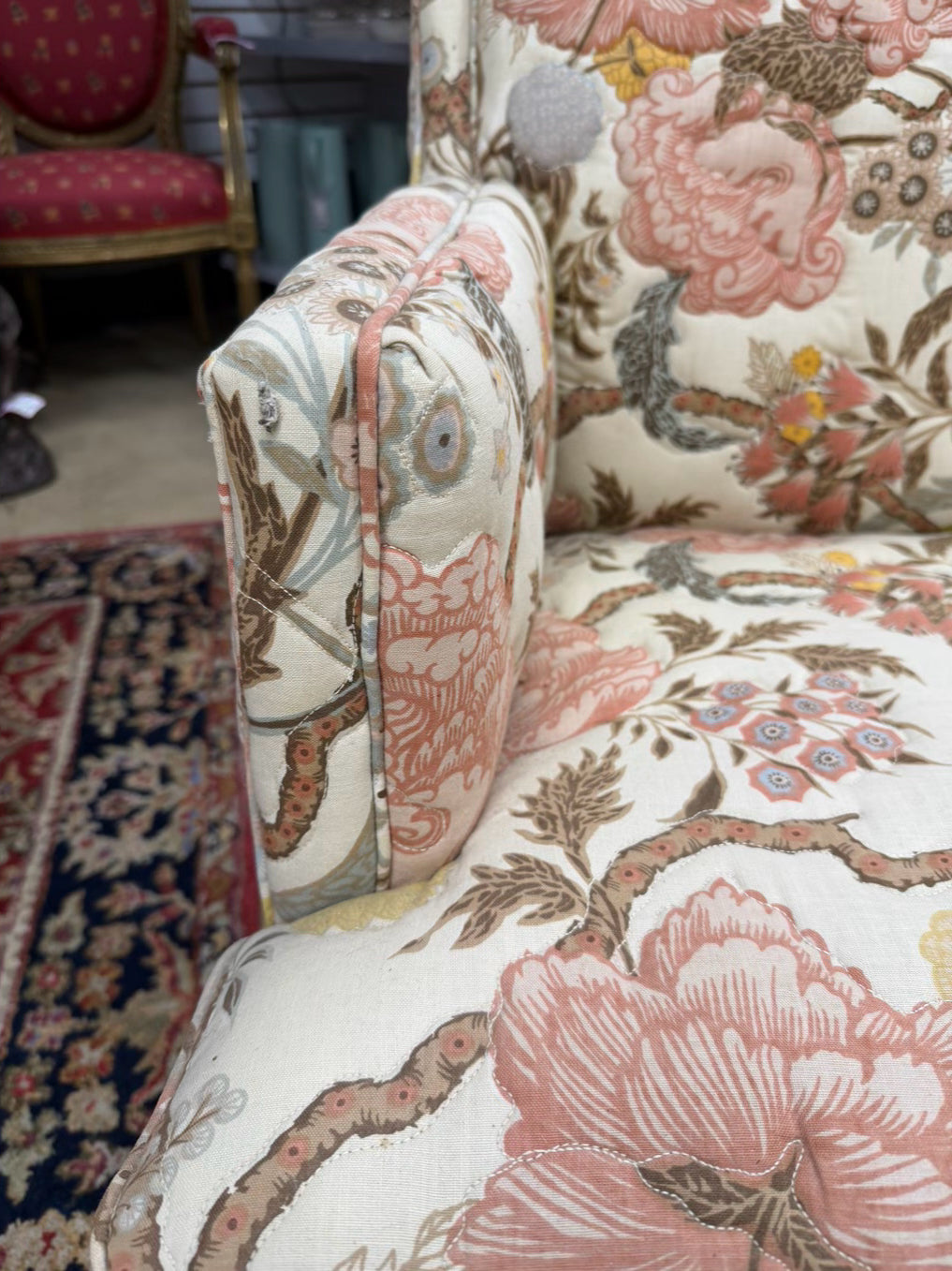 VINTAGE Cream, Shrimp & Tan Floral Quilted Love Seat
