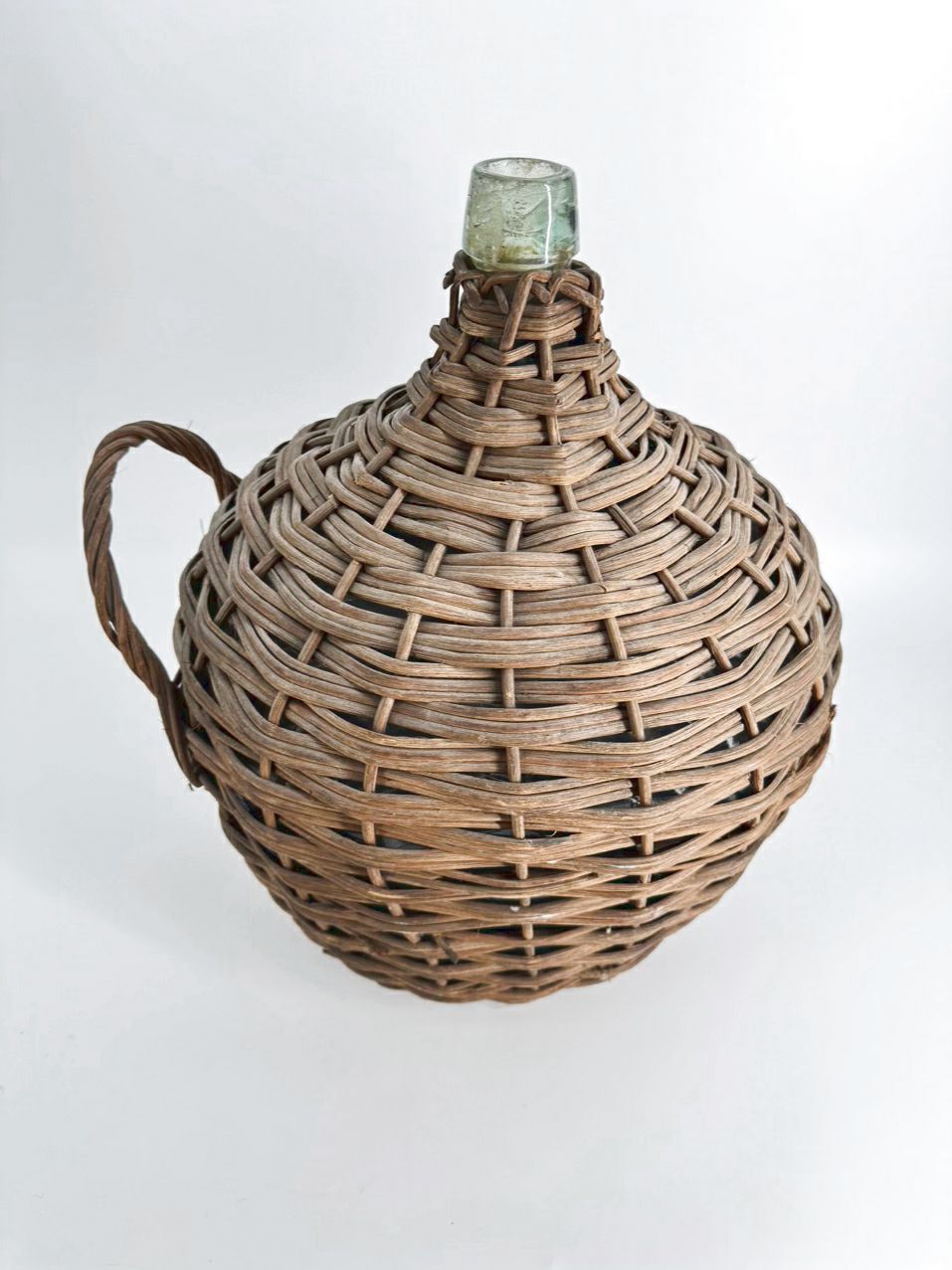 VINTAGE Brown & Green Wicker & Glass Wine Bottle Woven Carrier