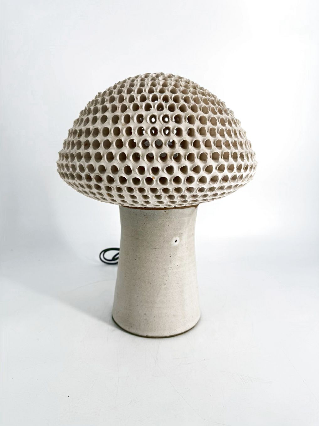 Cream Pottery 2 Piece Mushroom Lamp