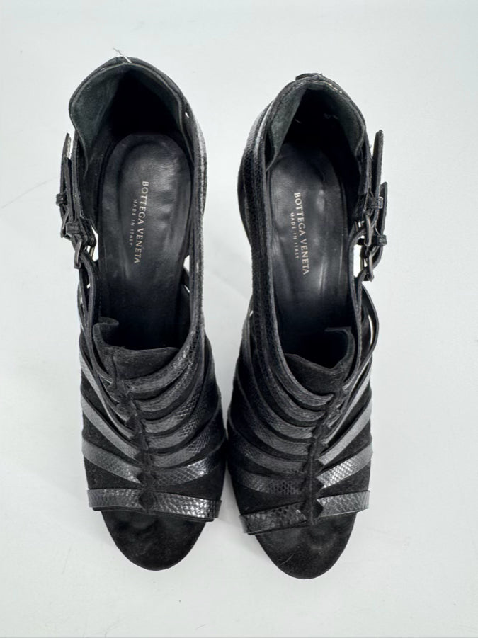 BOTTEGA VENETA Size 40 Black Suede & Embossed Leather Strappy Peep Toe Heels