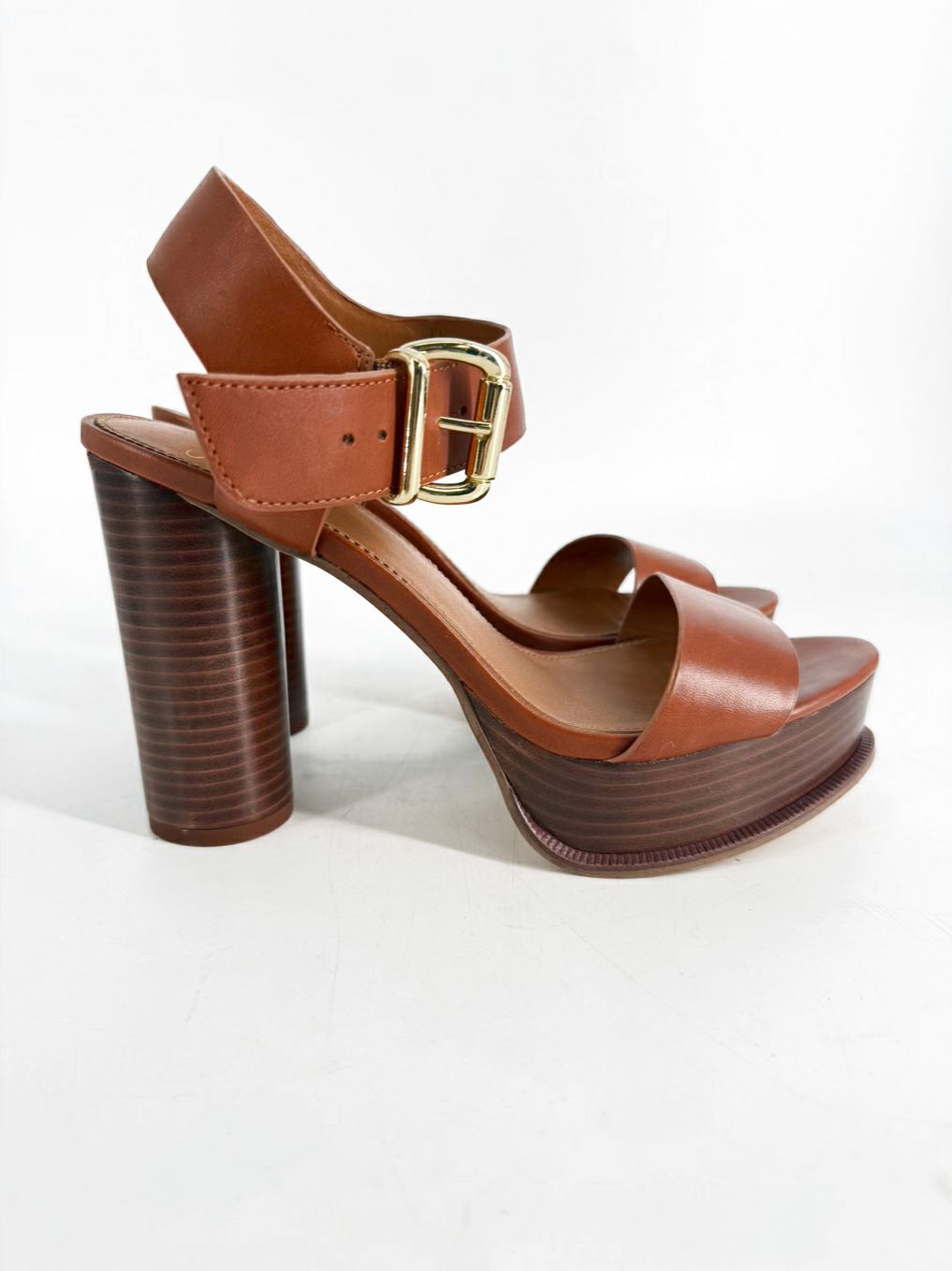 SARTO Size 8.5 Cognac Leather Heels