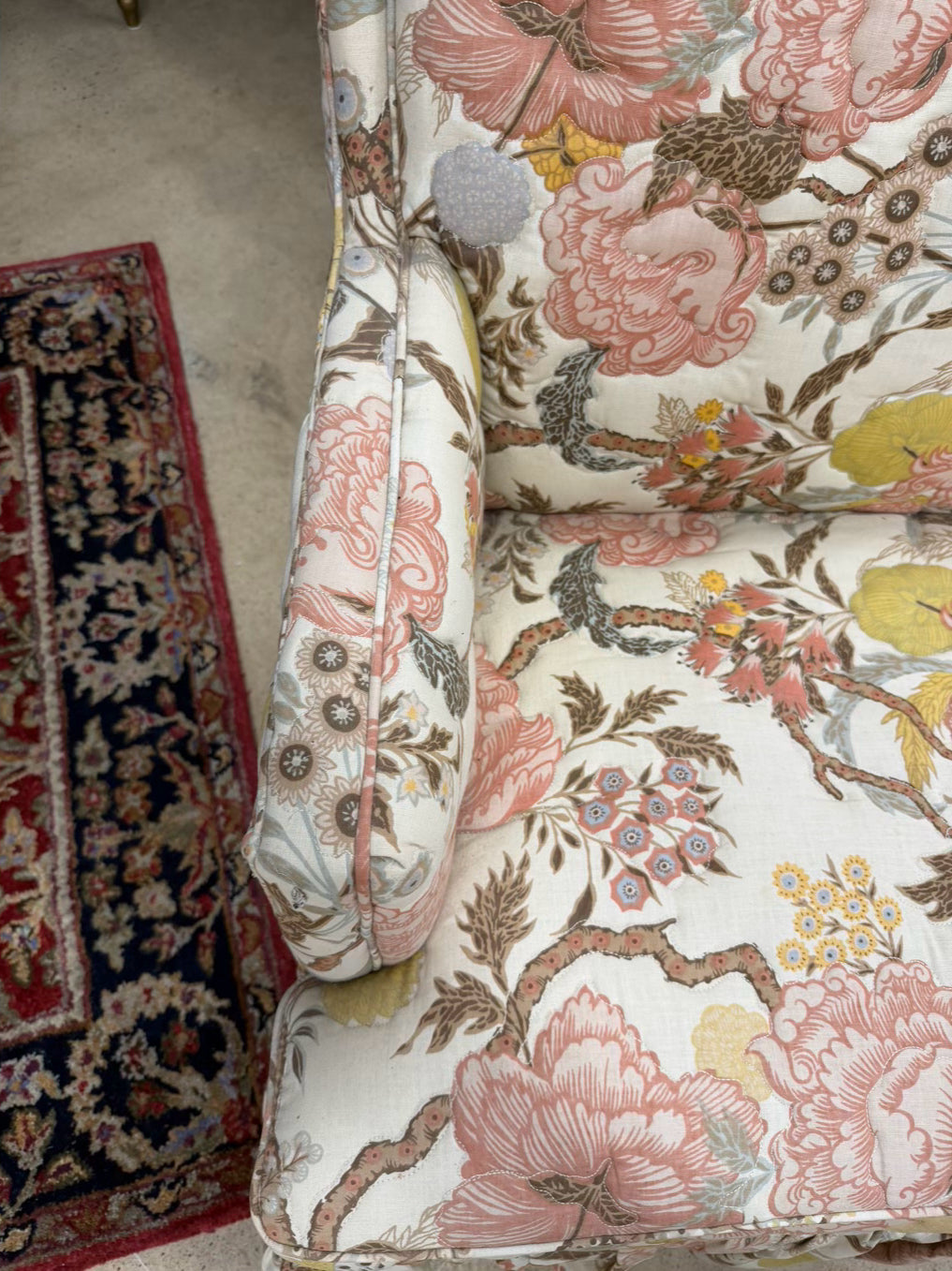 VINTAGE Cream, Shrimp & Tan Floral Quilted Love Seat