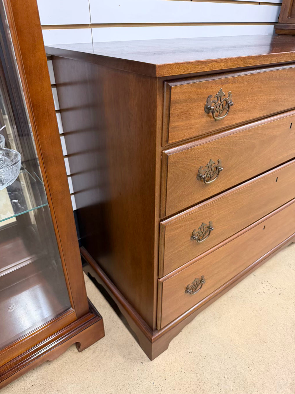 VINTAGE Mahogany 4 Drawer Chest