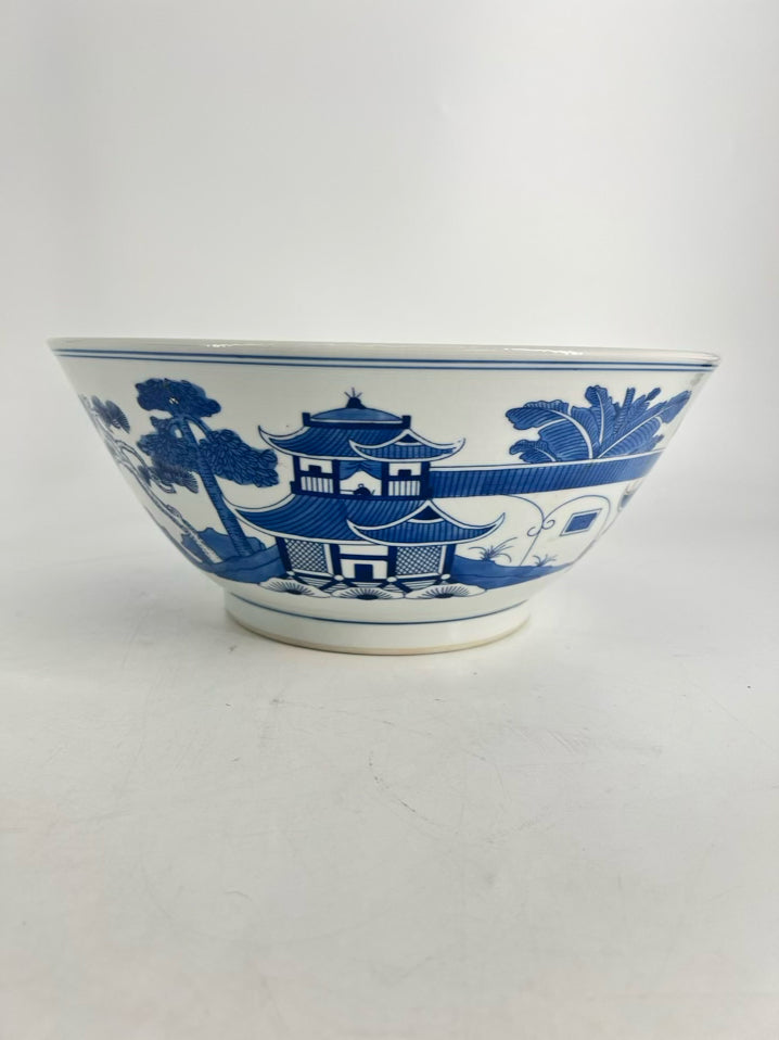CHINESE EXPORT Blue & White Porcelain Canton Blue Bowl
