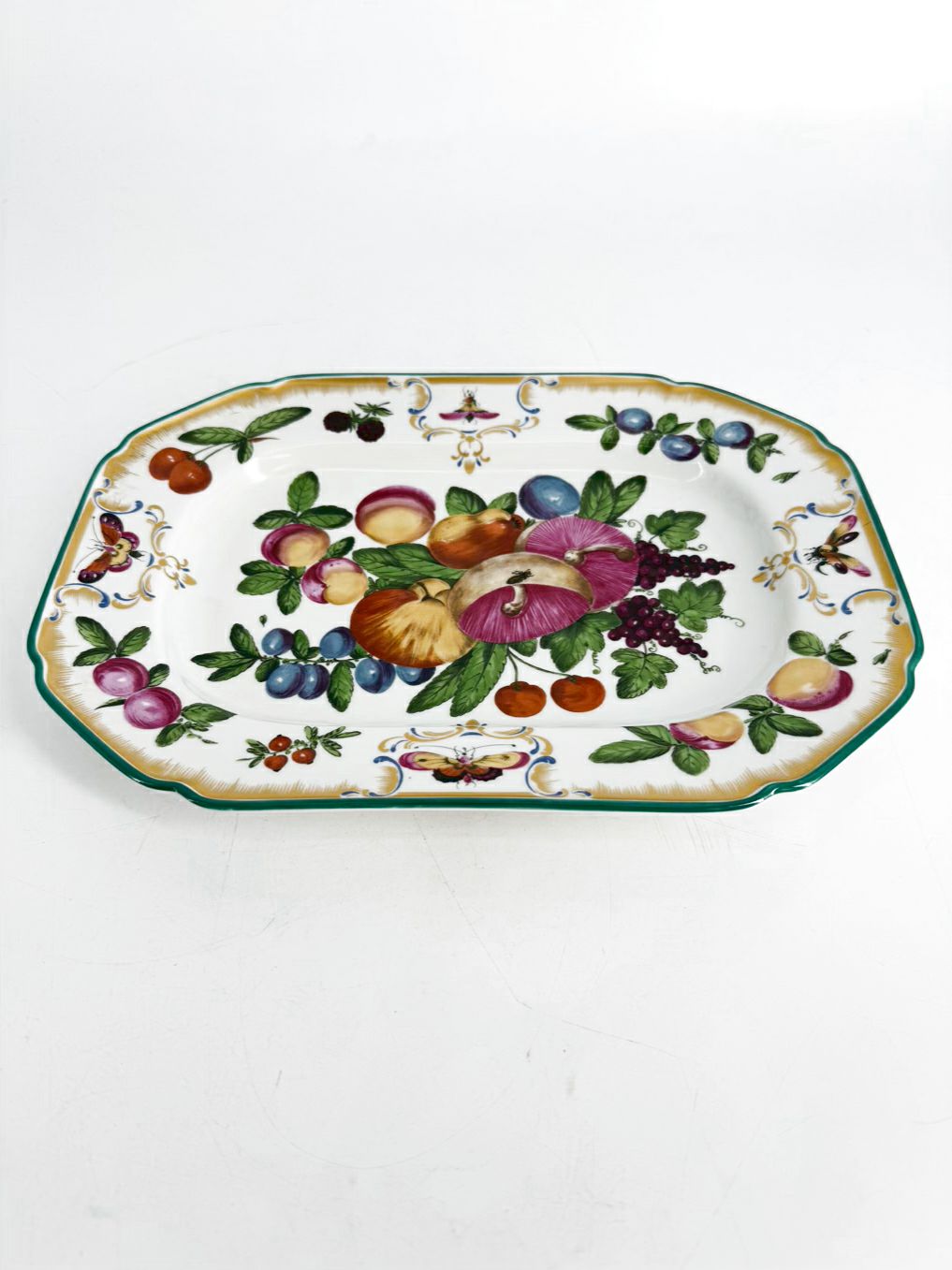 MOTTAHEDEH White & Multi Porcelain Williamsburg Duke Of Gloucester Platter