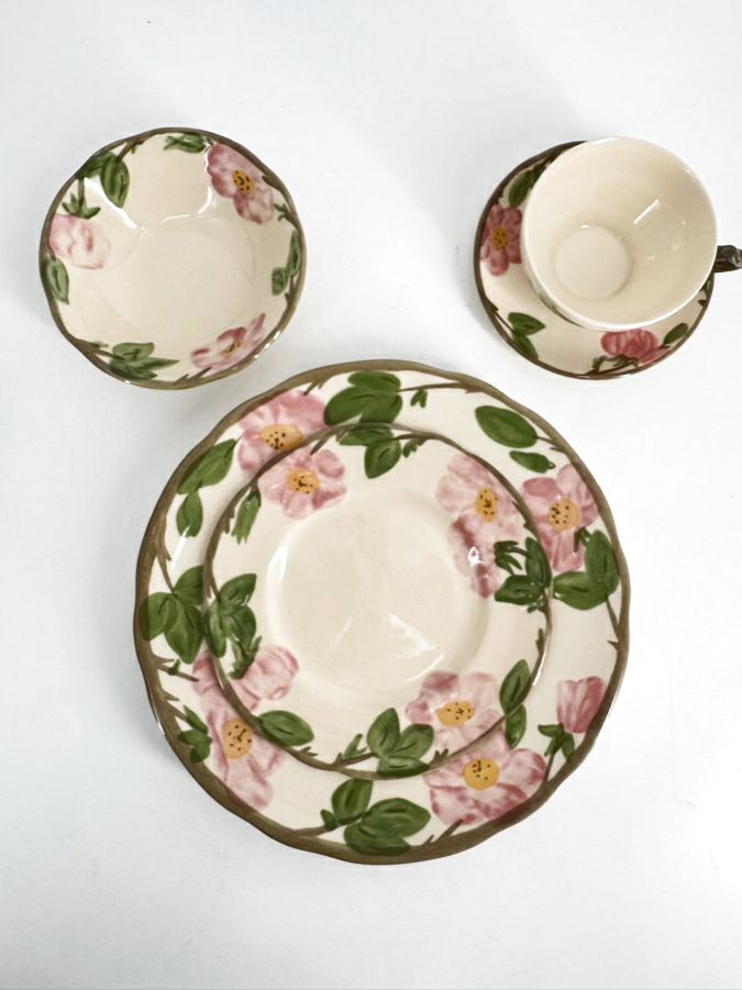 FRANCISCAN Pink & Green Desert Rose Dinnerware Set for 6
