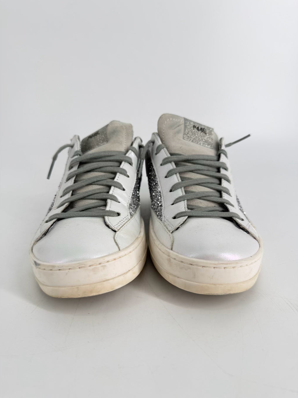 P448 Size 38 Silver Sparkle Casual Shoes NWOT