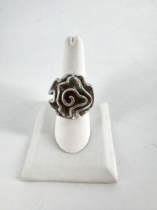 18K Abstract Rose Design Ring
