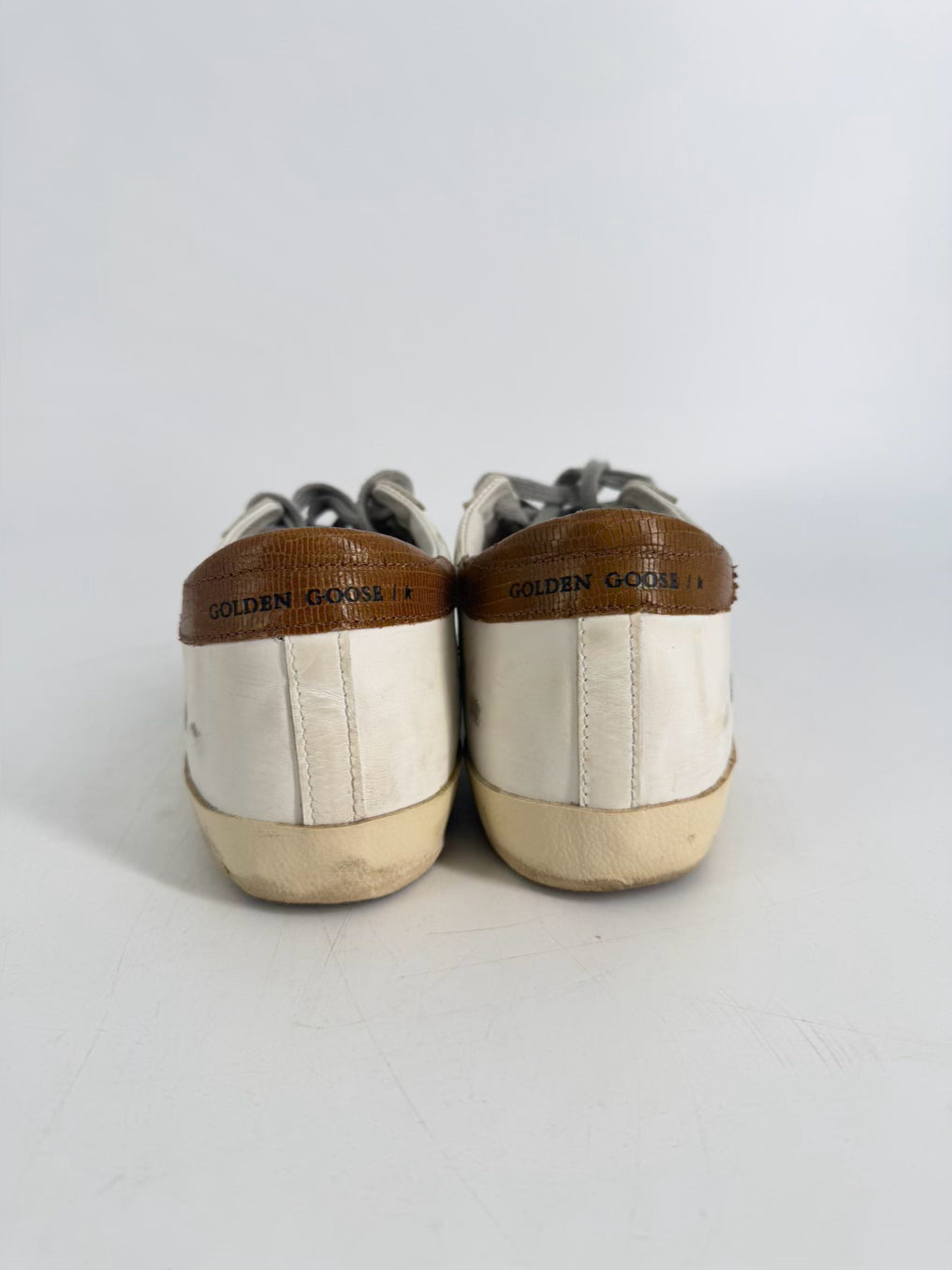 GOLDEN GOOSE Size 39 White & Beige Star Casual Shoes