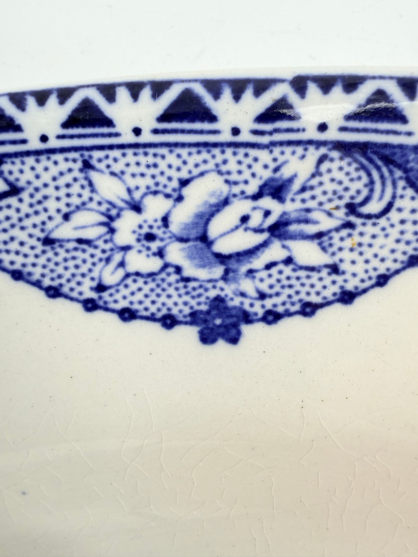 SUTHERLAND White & Blue Empire Ware Platter