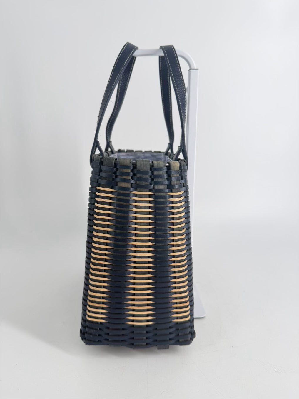 J MCLAUGHLIN Navy & Cream Wicker Stripe Purse NWT