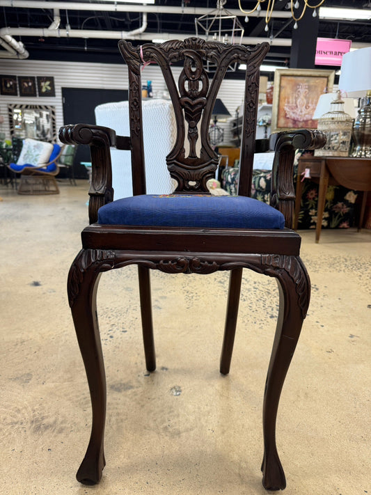 Mahogany Queen Ann Chickens Upholstered Youth Chair
