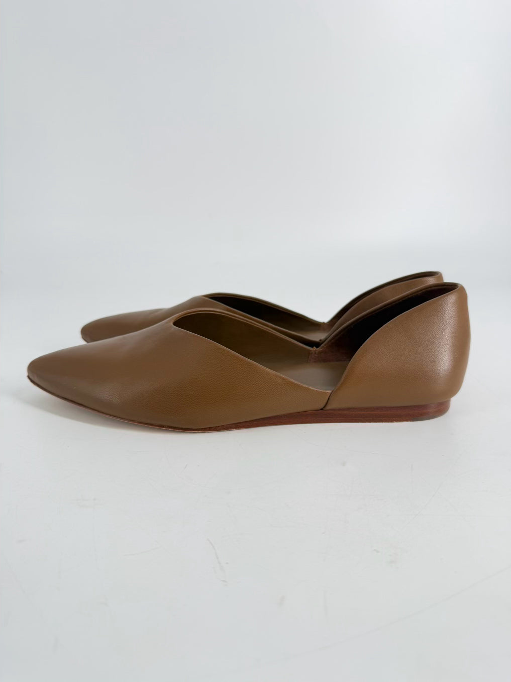 VINCE Size 8.5 Chestnut Leather Mules