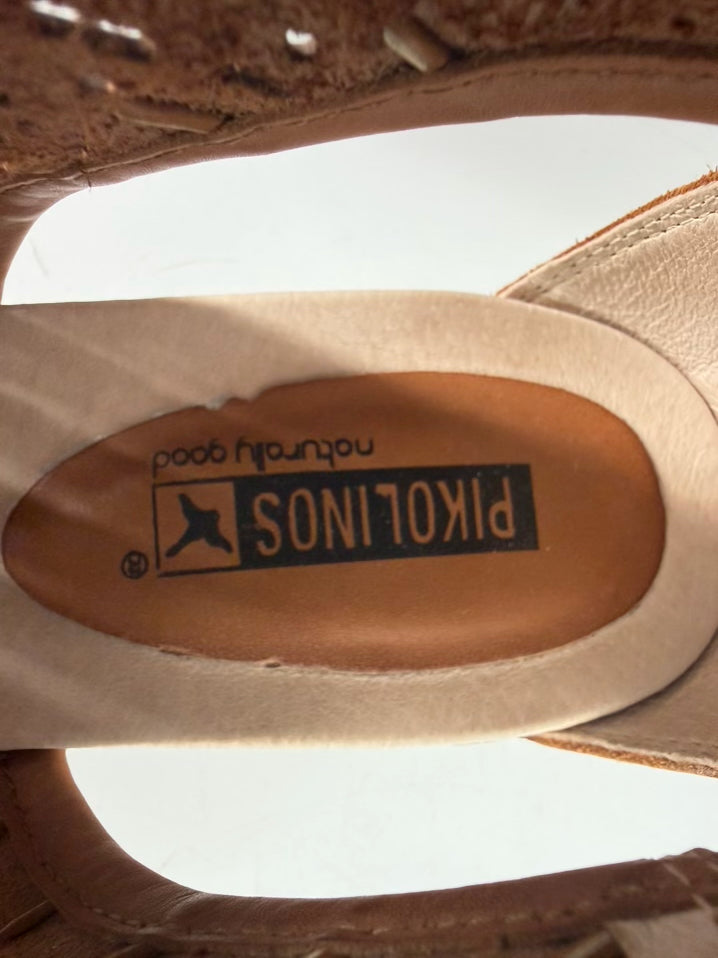 PIKOLINOS Size 38 Cognac Leather Laser Cut Casual Shoes