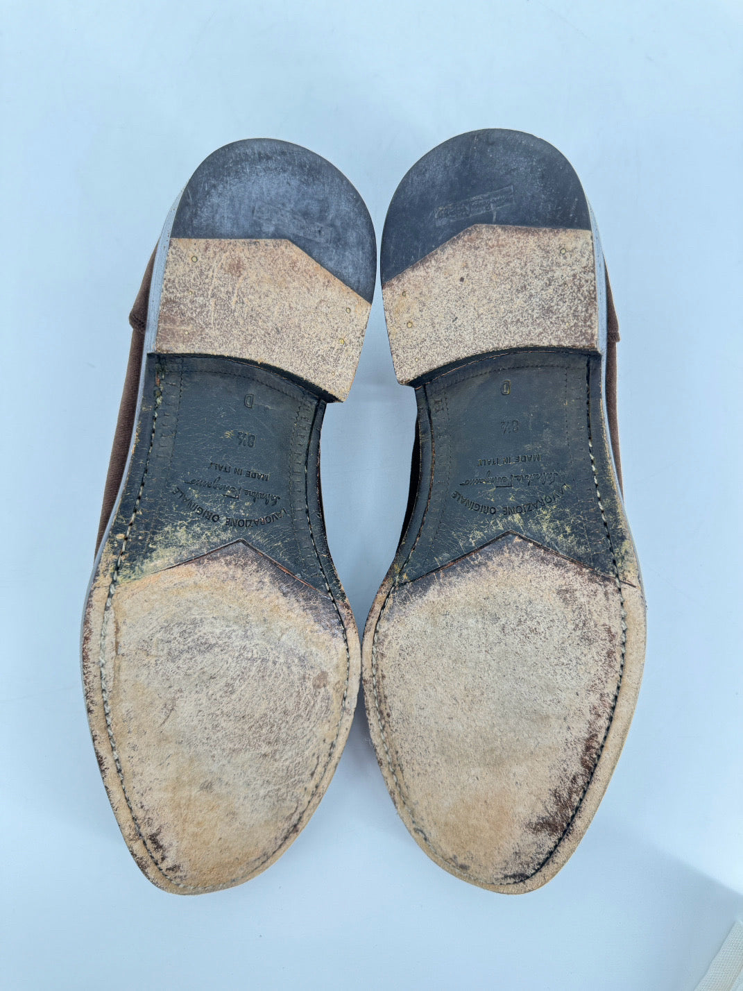 SALVATORE FERRAGAMO Size 8.5 Mahogany Velvet Tassel Loafers