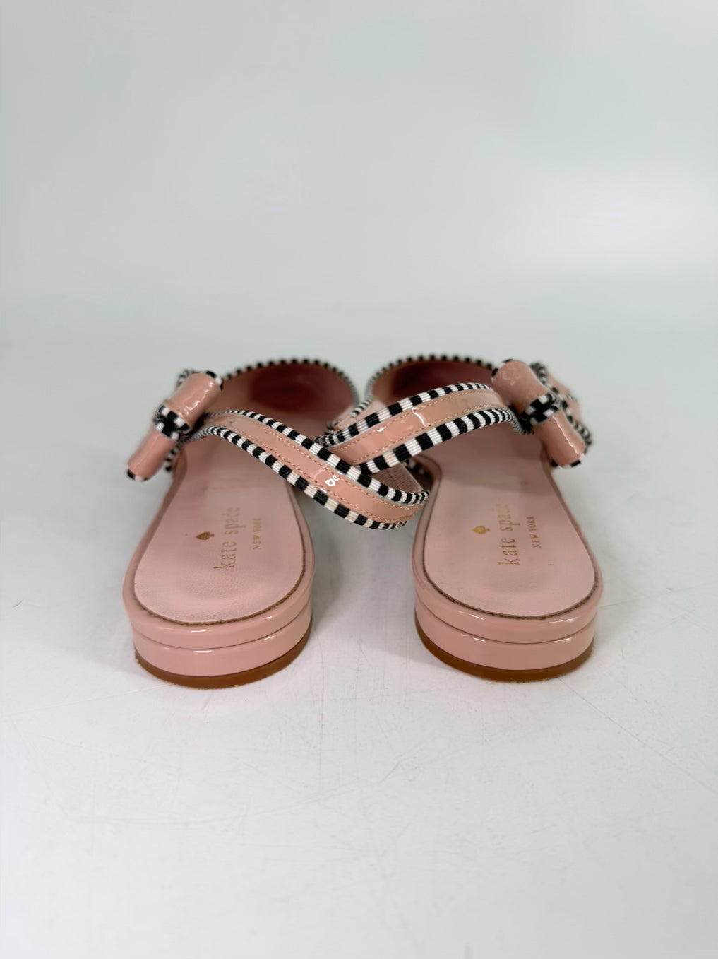 KATE SPADE Women's Size 7.5 Cream & Black Bow Detail Flats