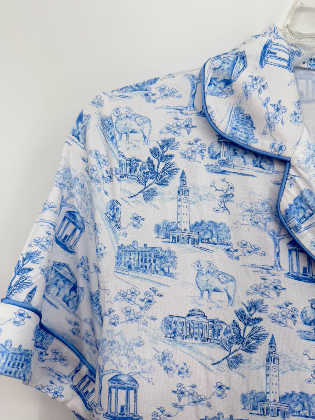 NOTHING FINER UNC - Tar Heels Wmn's Size S White & Blue Print Pajama Set NWT