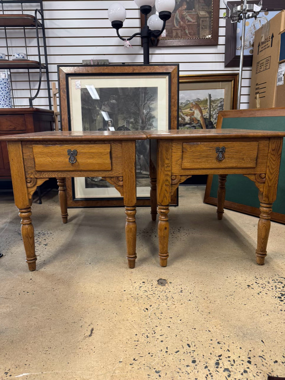 LEXINGTON American Country West Light Oak Pair of End Tables