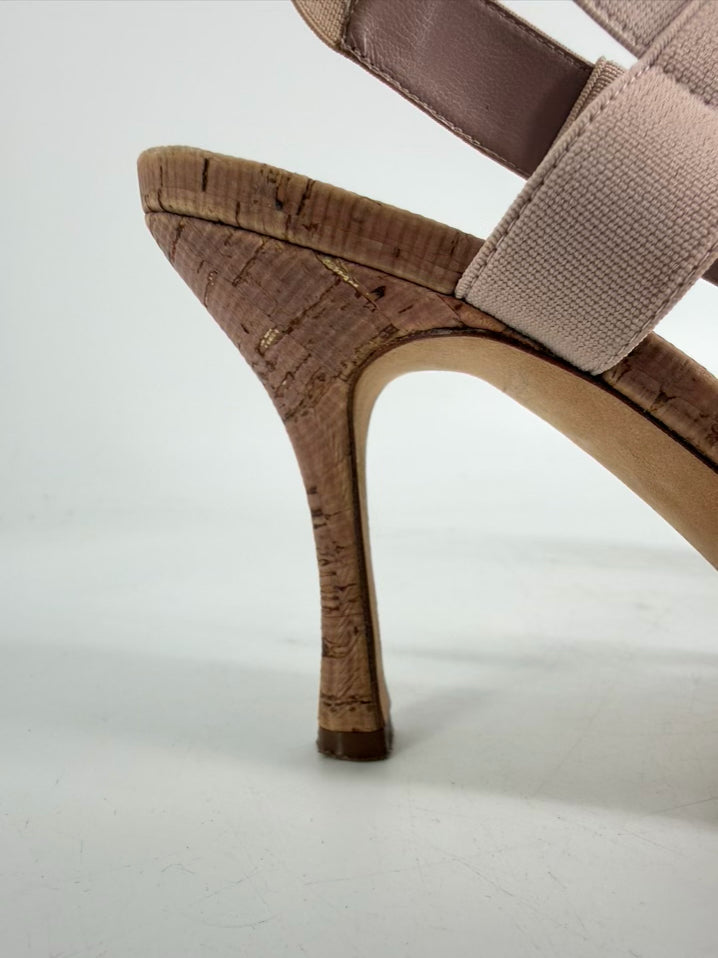 MANOLO BLAHNIK Size Wmns 37.5 Beige Grosgrain Slingback Heels