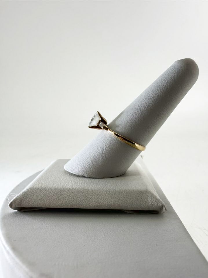 10K Gold Cubic Zirconia Ring