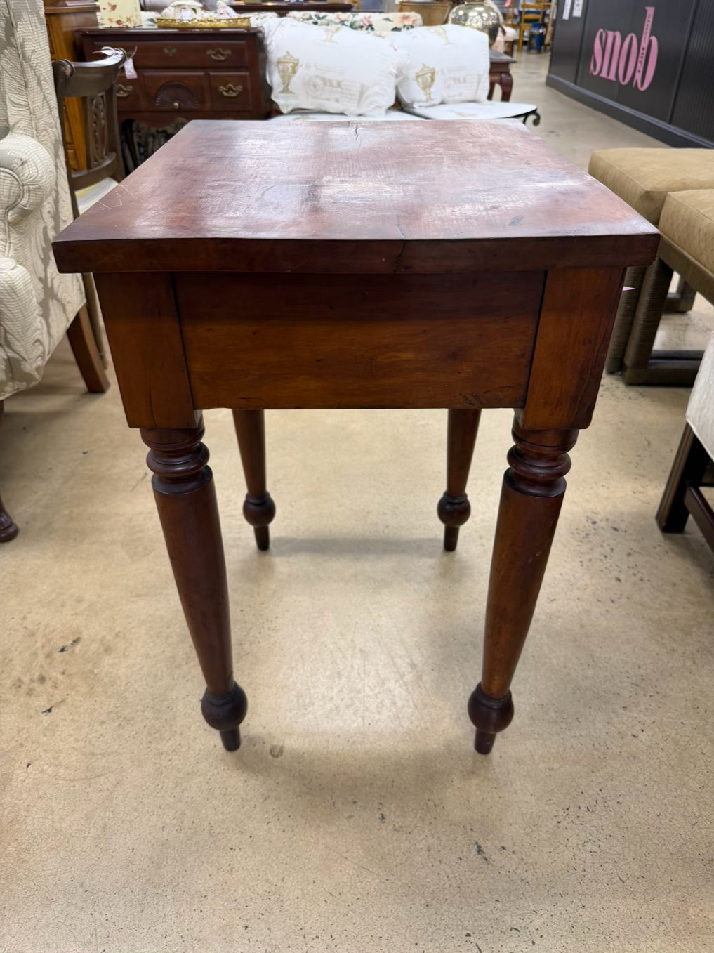 ANTIQUE Wood End Table w/ Drawer