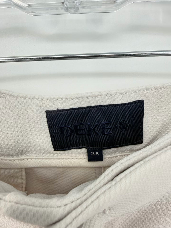 DEKE Size 38 Putty Shorts NWT