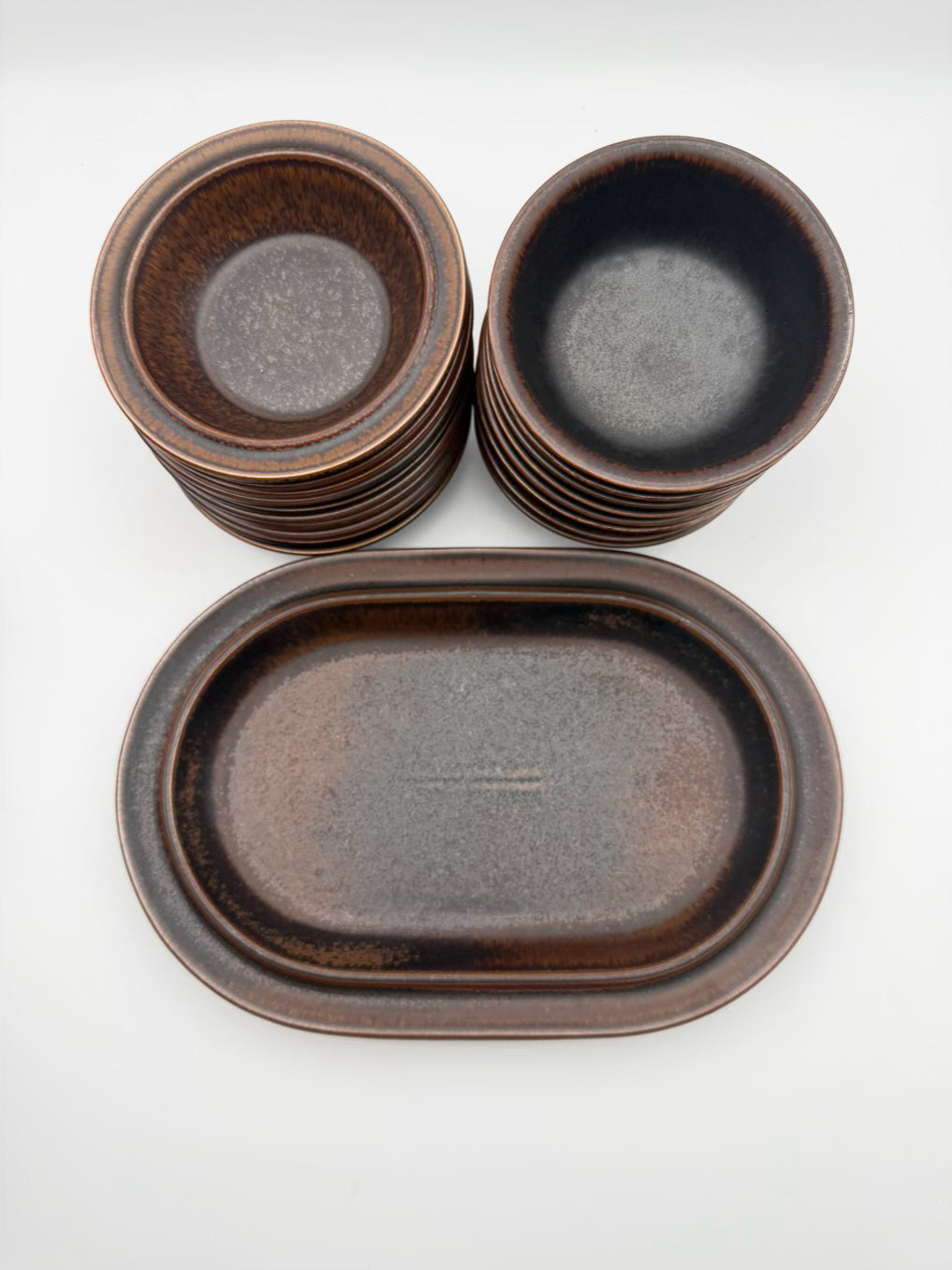 RUSKA Brown Stoneware 8 Piece Dinnerware Setting for 8 w/ Serving Pieces