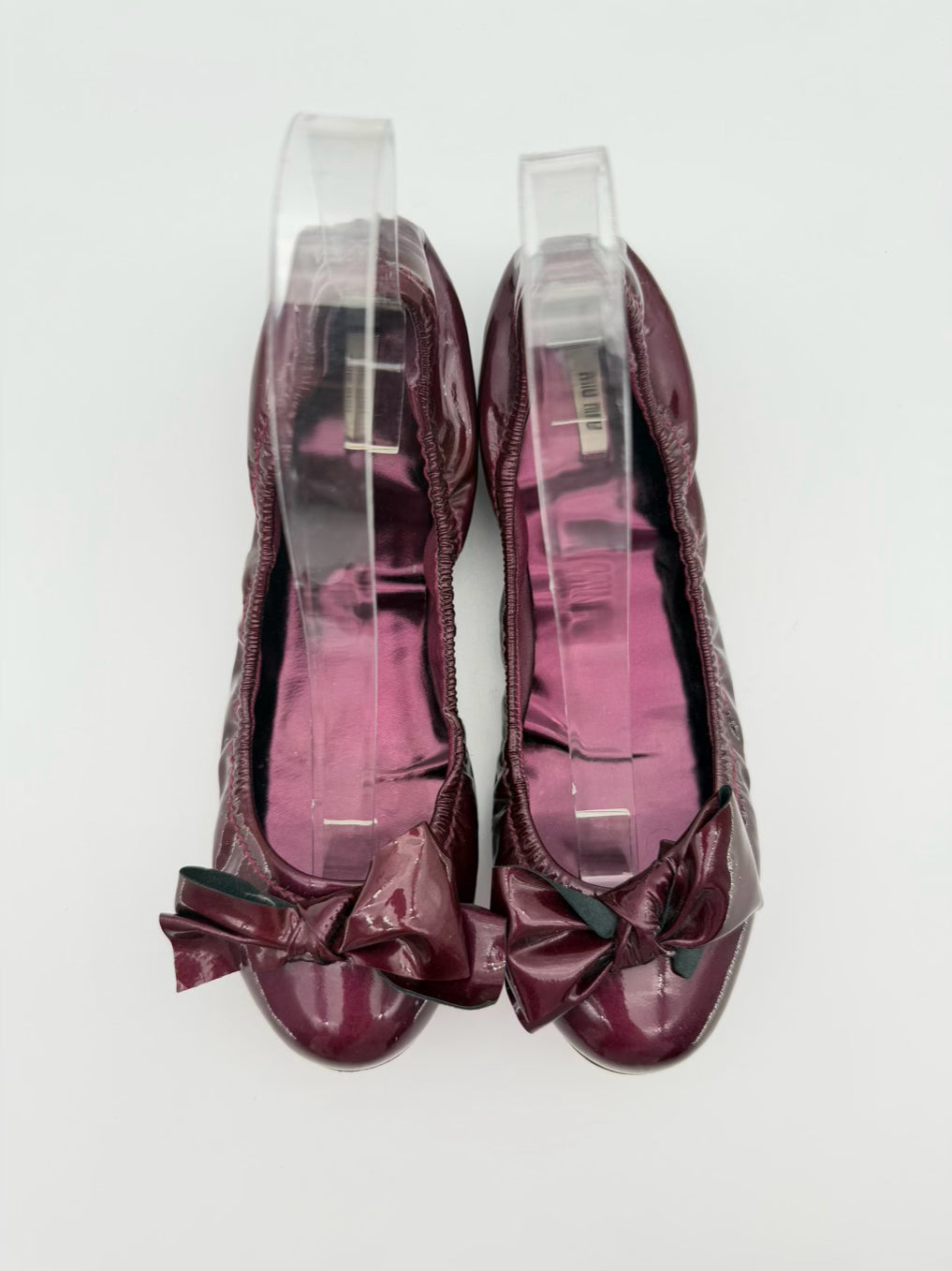 MIU MIU WMNS Size 37.5 Raspberry Leather Flats