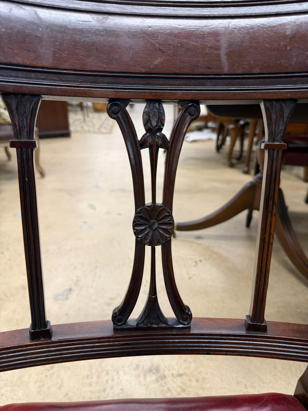 BAKER Dark Wood Dinning Table & 6 Chairs w/ 4 Leaves