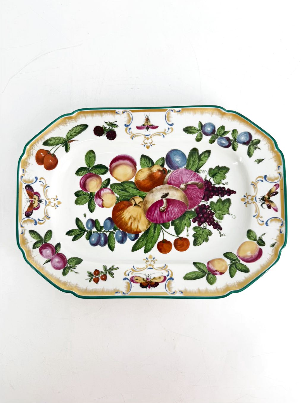 MOTTAHEDEH White & Multi Porcelain Williamsburg Duke Of Gloucester Platter