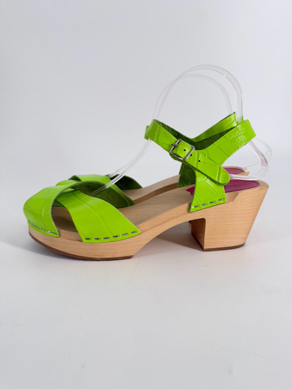 HASBEENS Size 39 Neon Green Leather Sandals