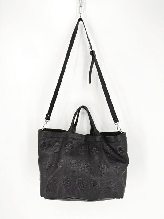 IOPELLE Black Leather Skull Design Purse