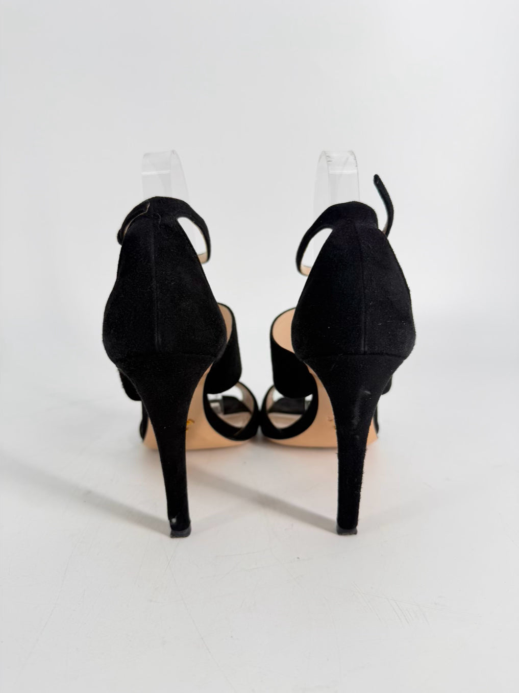 PRADA Size 39 Black Suede Heels