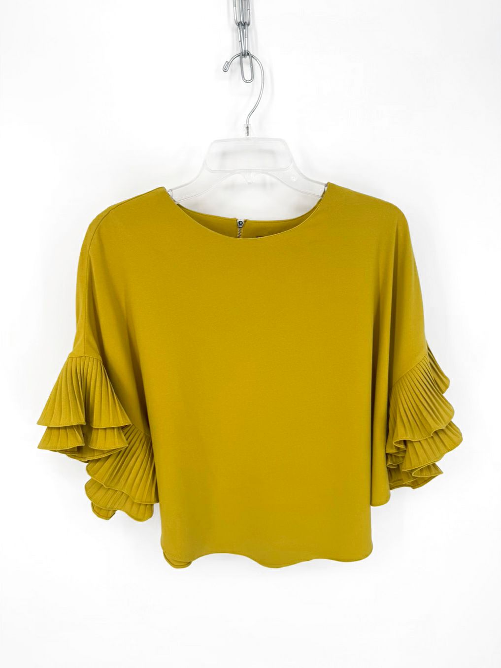 GRACIA Size M Pea Green Blouse NWT