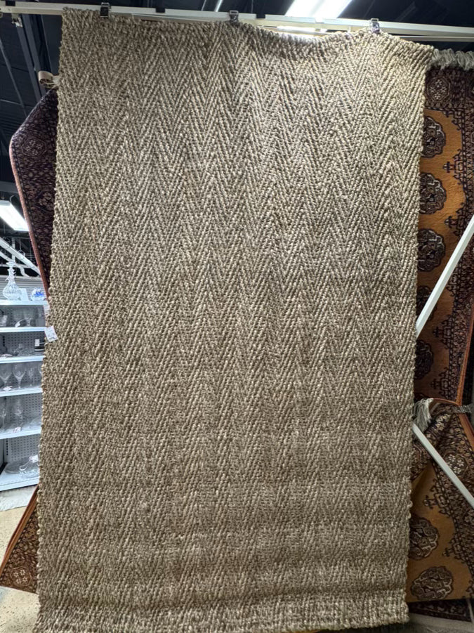 POTTERY BARN Natural Woven Chevron Owen Area Rug