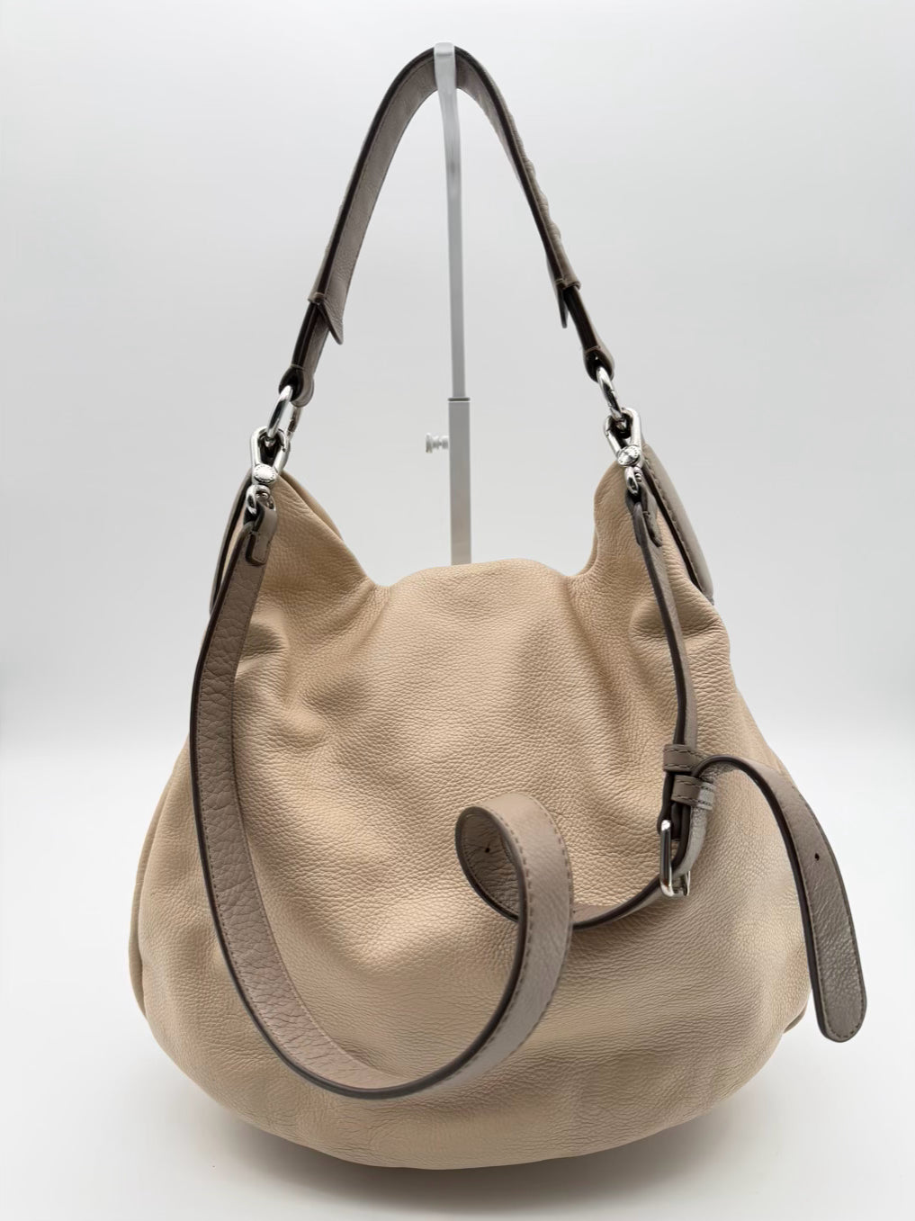 MARC BY MARC JACOBS New Q Hillier Hobo Cream Leather Purse