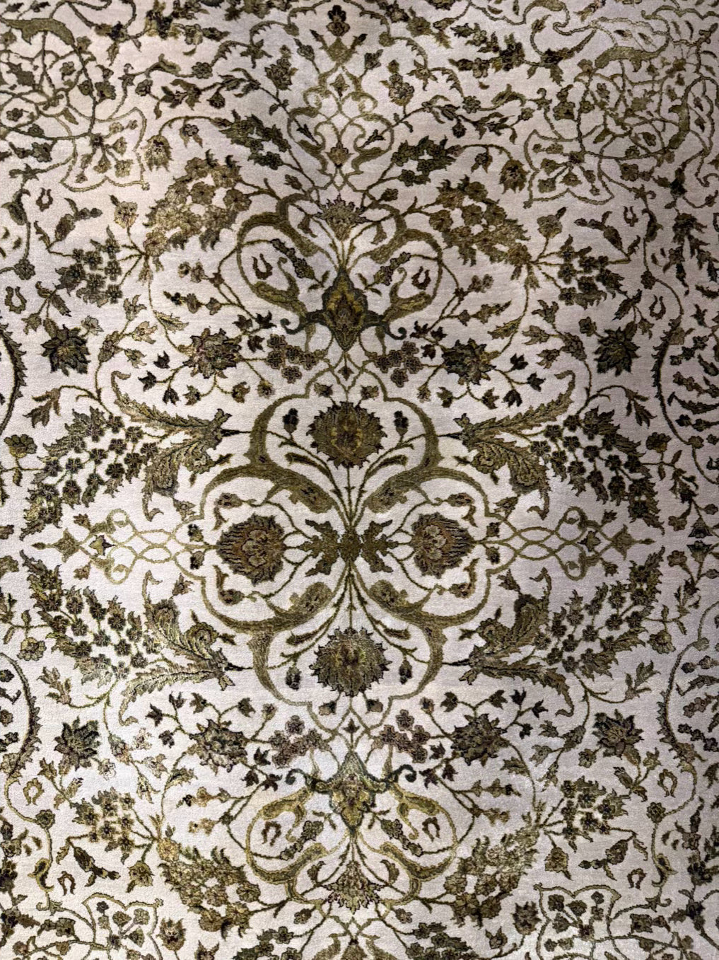 Green & Cream Wool Oriental Area Rug