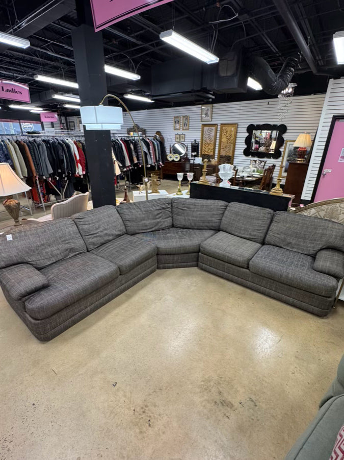 PRESTIGE Gray Tweed Sectional Sofa