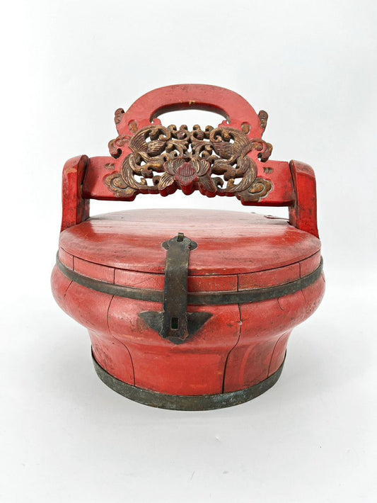 Chinese Red Round Food Basket